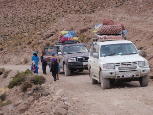 A couple of families going to the next village joined us waiting - an opportunity to practice our Spanish